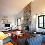 Secluded 3br Modern W Private Pool And Views * Iskele