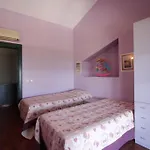 Secluded 3br Modern W Private Pool And Views Daire