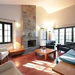 Secluded 3br Modern W Private Pool And Views *