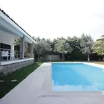 Daire Secluded 3br Modern W Private Pool And Views