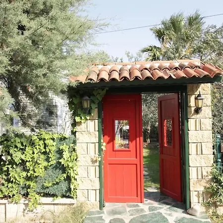 Secluded 3br Modern W Private Pool And Views Daire Iskele